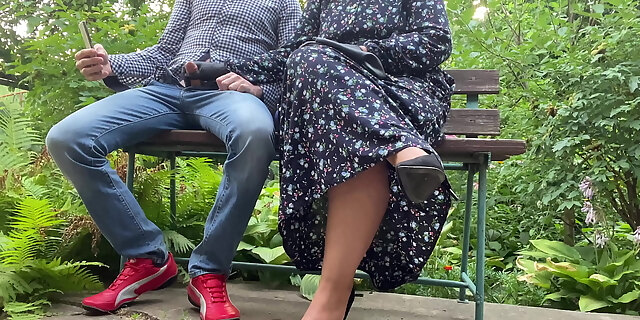 amateur,bbw,big ass,chubby,cuckold,cum,cumshot,fetish,handjob,homemade,kinky,latex,mature,milf,molten,outdoor,public